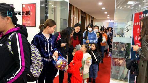 2020杭州国际时装周 青禾影视培训成果展示闪耀舞台